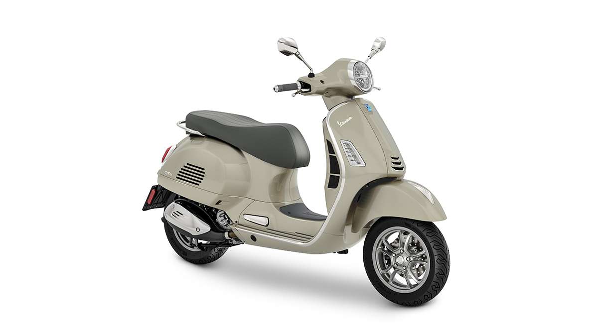 Gts 300 Hpe Rst Abs E5 Gts Vespa Roller And Bikes Faber Roller And Bike Click And Collect